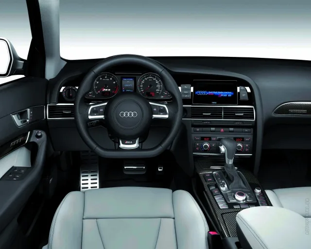 Audi RS6 Avant 2009 універсал — 3
