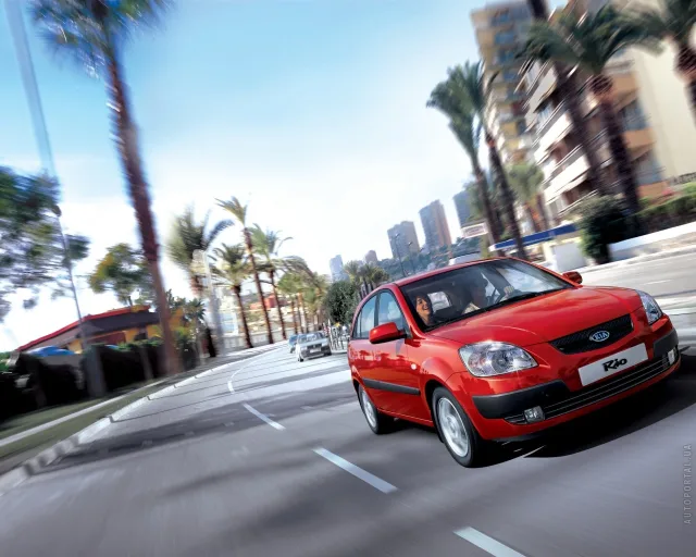KIA Rio 2002 hatchback — 21