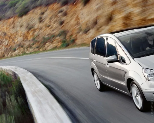Ford S-MAX 2.3 AT Titanium — 16