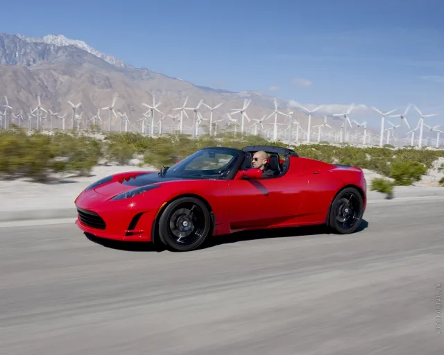 Tesla Roadster — 4