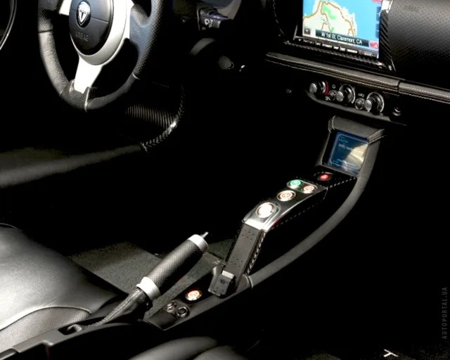 Tesla Roadster — 3