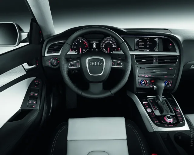 Audi A5 Sportback 2.0D AT — 3