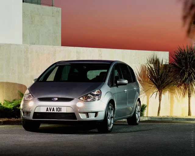 Ford S-MAX 2.3 AT Titanium — 17