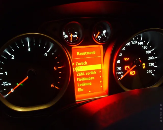 Ford Focus 2008 (Форд Фокус) 5-ти дверный хэтчбек — 11