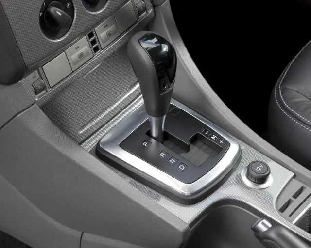Ford Focus 2008 (Форд Фокус) 5-ти дверный хэтчбек — 2