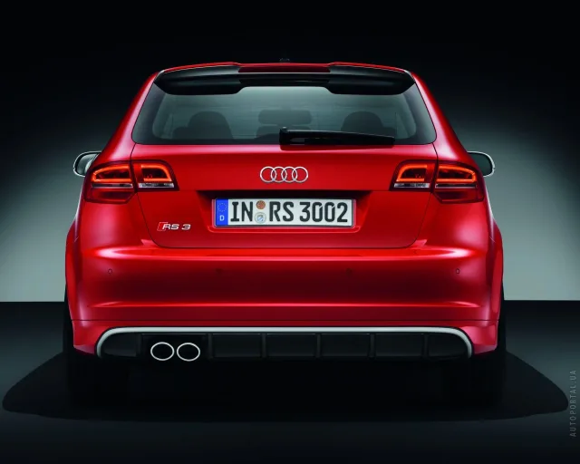 Audi RS3 Sportback 2010 (Ауди РС3 Спортбэк) хэтчбек — 20