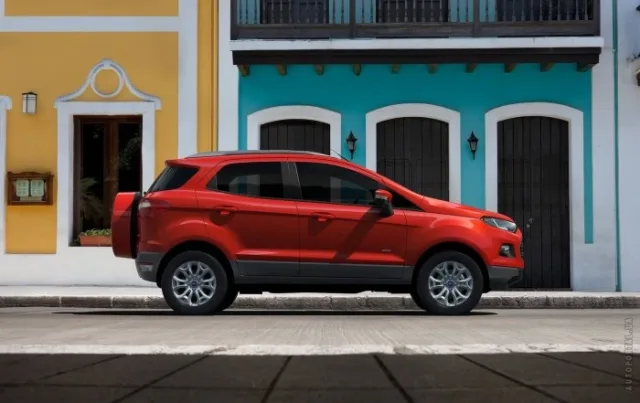 Ford EcoSport 2012 кросовер — 8