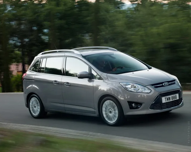 Ford Grand C-MAX 1.6 MT Trend — 6