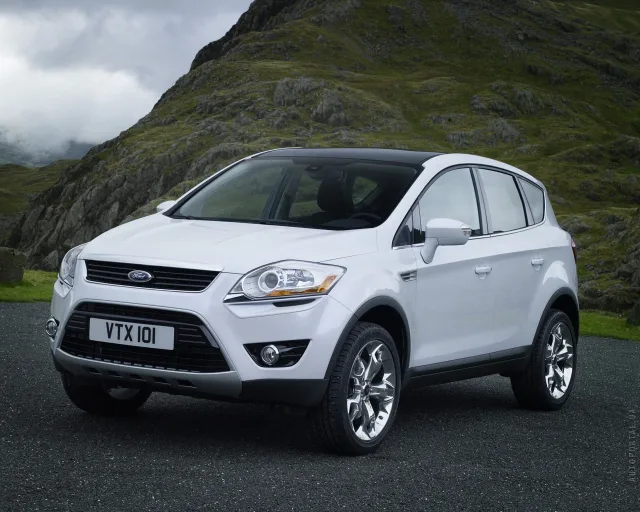Ford Kuga 2008 crossover — 21