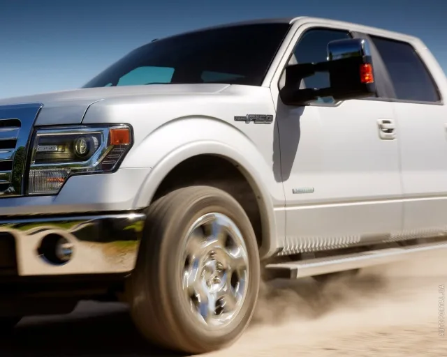 Ford F-150 Raptor 6.2 AT — 22