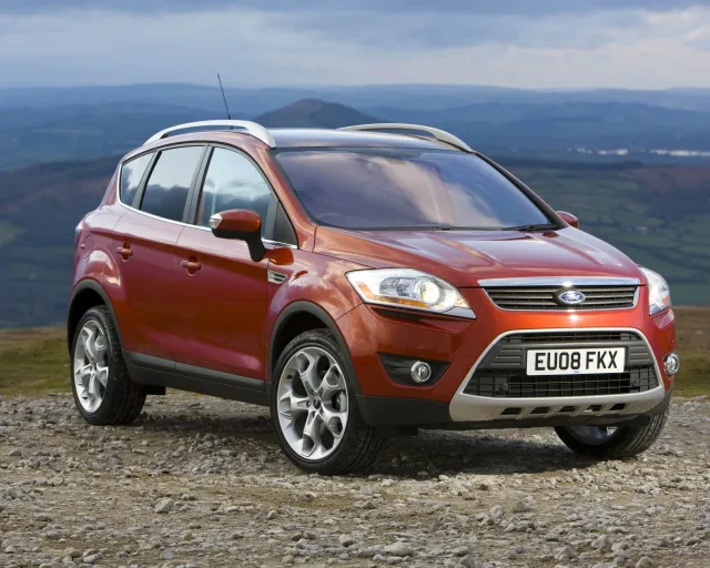 Ford Kuga 2008 crossover — 19
