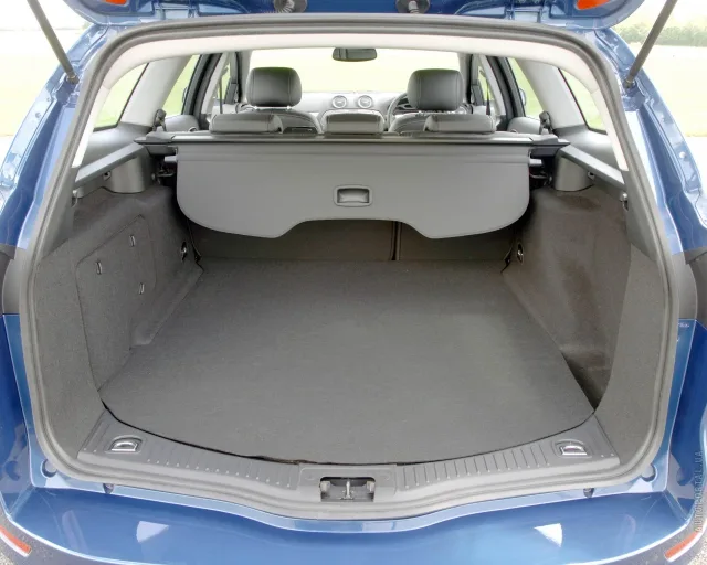 Ford Mondeo 2.0 MT TitaniumX — 17