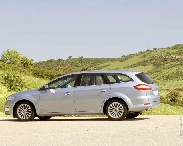 Ford Mondeo 2.0 MT TitaniumX — 25