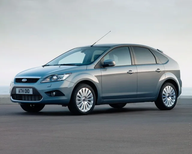 Ford Focus 2008 (Форд Фокус) 5-ти дверный хэтчбек — 24
