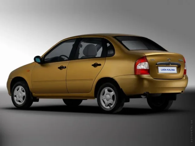 Lada Kalina 1118 седан — 7