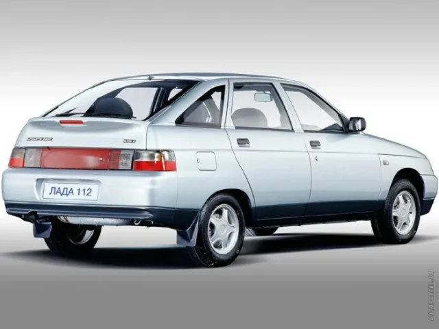 Lada 2112 хетчбек — 14