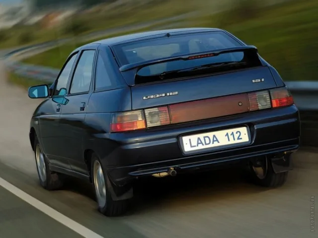 Lada 2112 хетчбек — 4