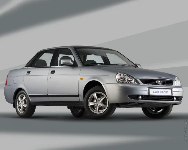 Lada 2170 Priora sedan — 11