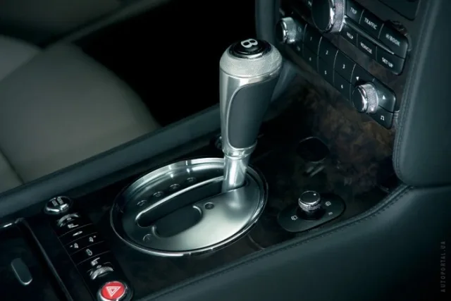 Bentley Continental GT 6.0 AT — 11