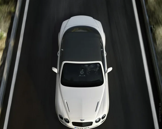 Bentley Continental Supersports Convertible convertible — 20