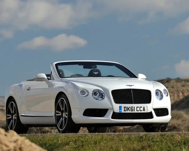Bentley Continental GTC convertible — 21
