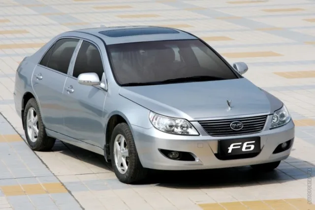 BYD F6 2.0 MT GL+ — 10