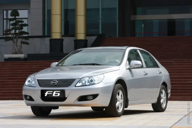 BYD F6 2.0 MT GL+ — 8