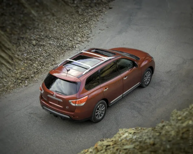 Nissan Pathfinder позашляховик — 25