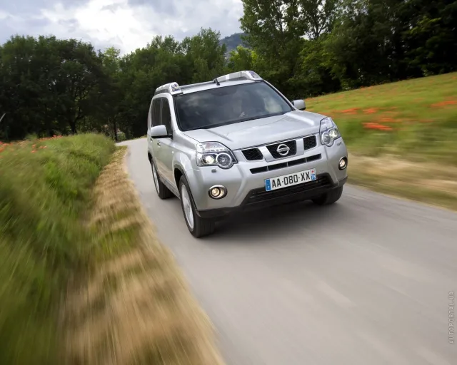 Nissan X-Trail 2.5 AT LE-DE — 19
