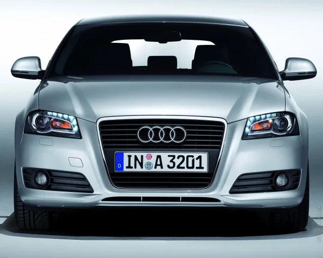 Audi A3 2009 (Ауди А3) 3-х дверный хэтчбек — 16