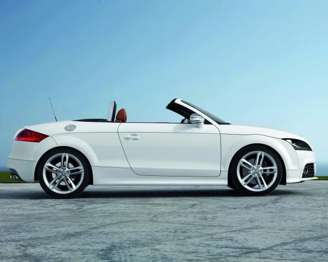 Audi TTS Roadster (Ауди ТТС Родстер) кабриолет — 7