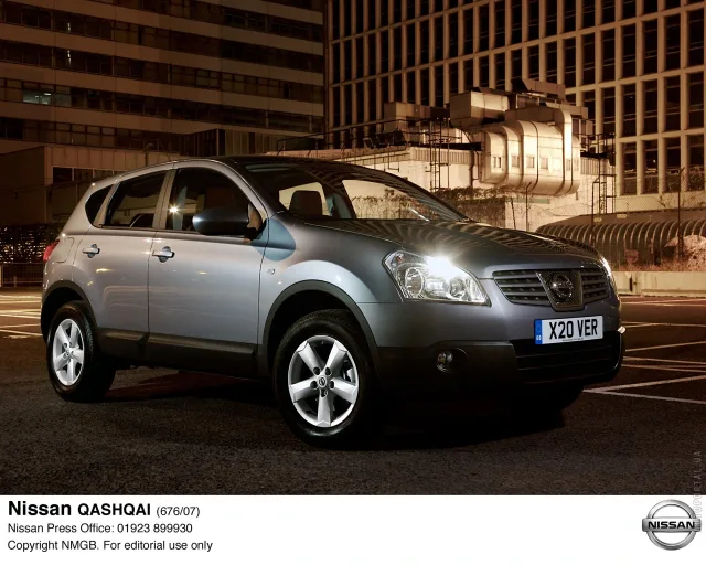 Nissan Qashqai 2006 кросовер — 20