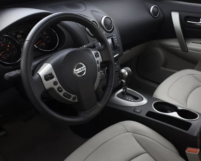 Nissan Rogue (Ниссан Рог) кроссовер — 13