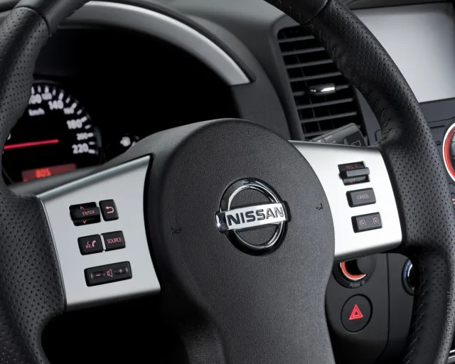 Nissan Pathfinder 2008 позашляховик — 8