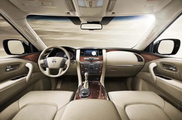 Nissan Patrol позашляховик — 4