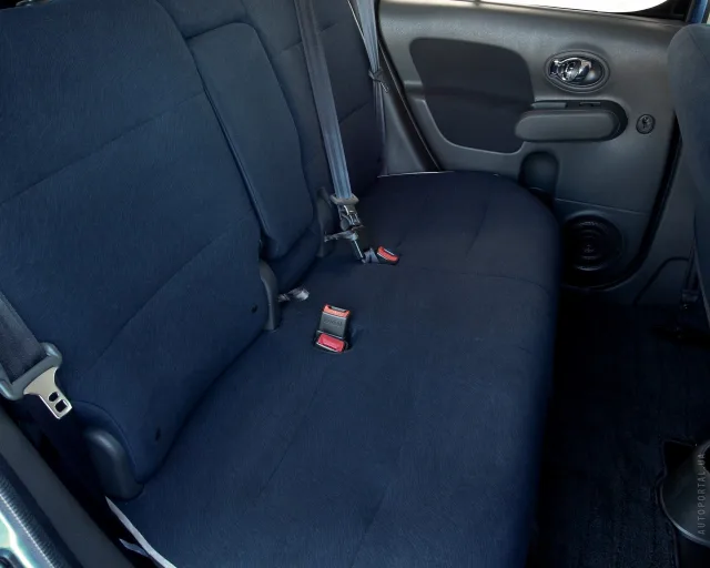 Nissan Cube мікроавтобус — 3