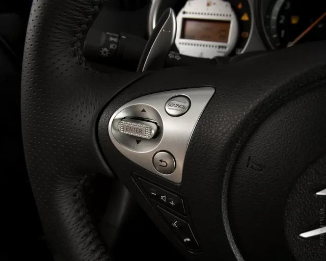 Nissan 370Z купе — 18