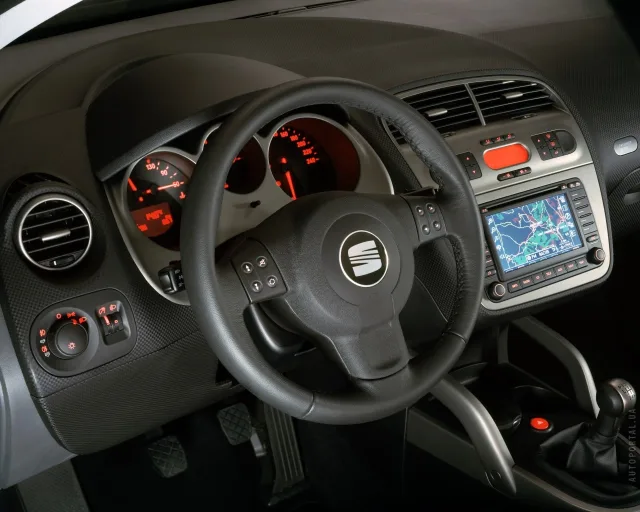 SEAT Altea 2004 мікроавтобус — 24