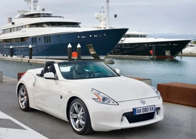 Nissan 370Z Roadster кабріолет — 13