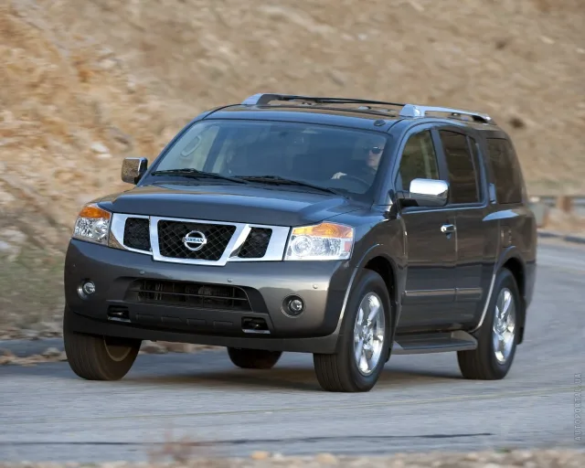 Nissan Armada позашляховик — 12