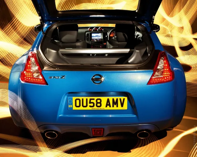 Nissan 370Z купе — 25