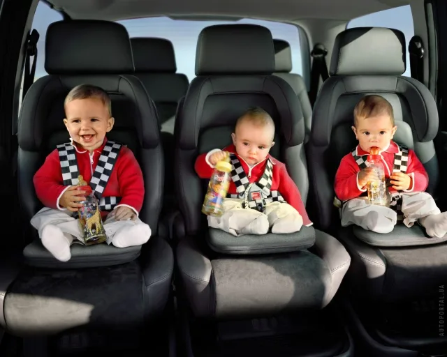 SEAT Alhambra 2000 minivan — 2