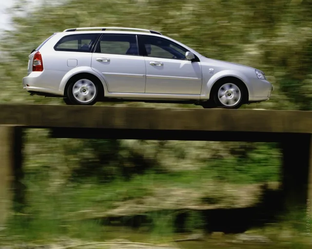 Chevrolet Lacetti 1.8 AT CDX — 2