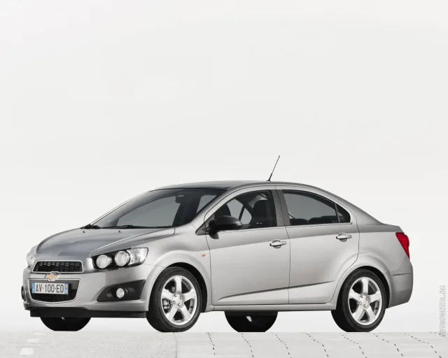 Chevrolet Aveo 2012 (Шевроле Авео) седан — 25