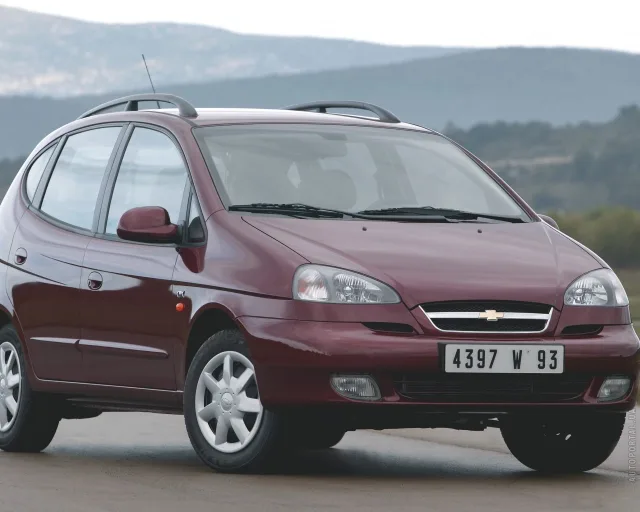 Chevrolet Tacuma microvan — 18