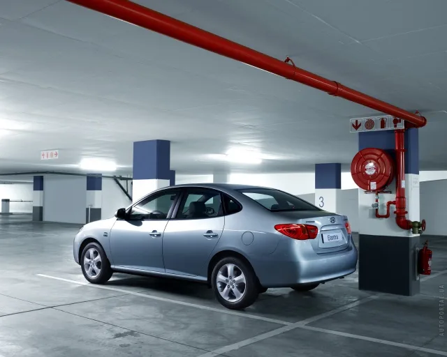 Hyundai Elantra HD седан — 13