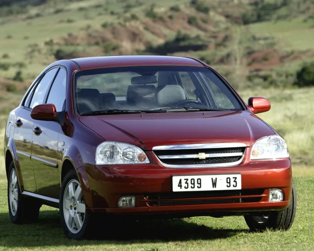 Chevrolet Lacetti (Шевроле Лачетти) cедан — 16