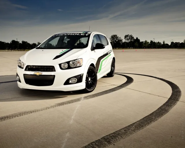 Chevrolet Aveo 2012 (Шевроле Авео) 5-ти дверный хэтчбек — 18