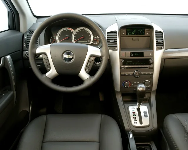 Chevrolet Captiva 2.4 AT LT — 6