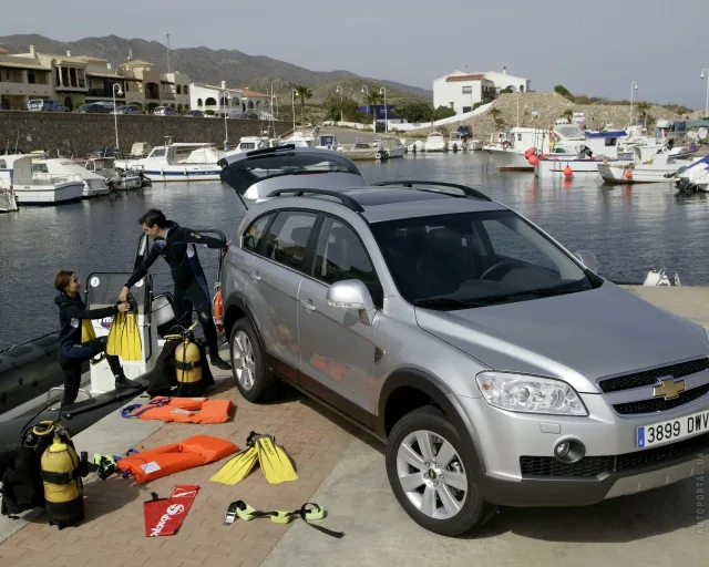 Chevrolet Captiva 2.4 AT LT — 14